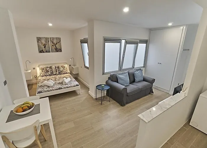 Malibu Canteras Studio 8 - Playa, Wifi, Smarttv, Ac
