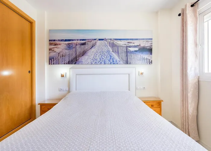New Lux Apartmarina