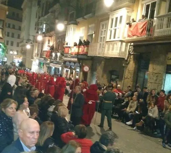 Los Balcones De La Calle Cañon