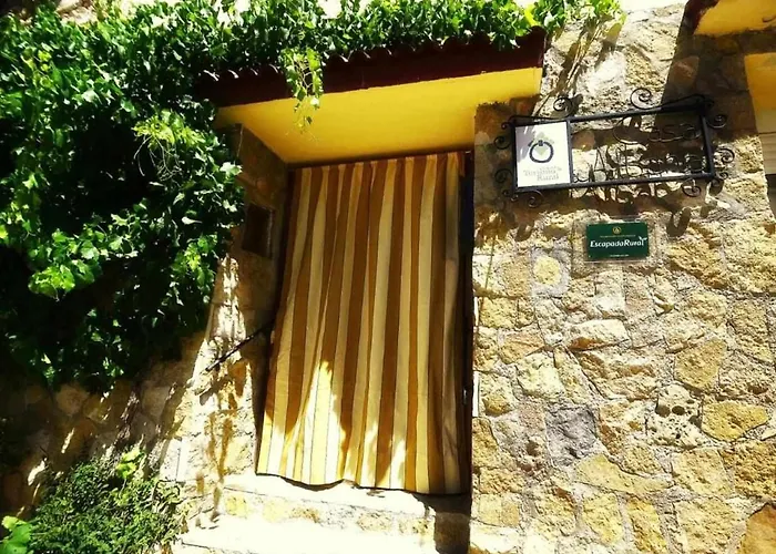 Casa Albana Alacón
