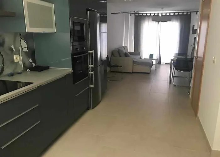 REFUJG1 Bonito pareado a 5 minutos de la playa ideal para familias