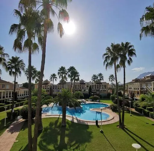 Modern penthouse in Dénia only 200 m to the beach!