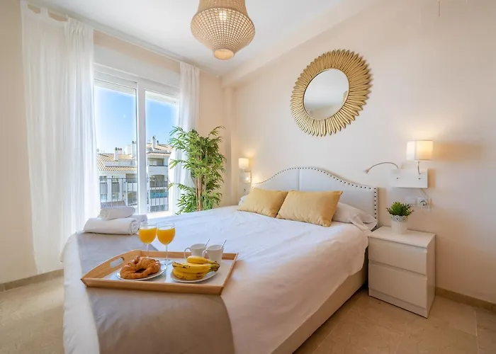 Apartamento Con Vistas Al Mar En Manilva Playa