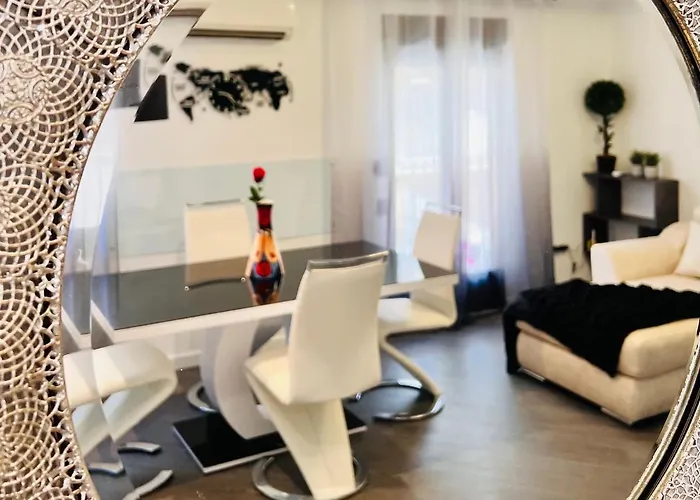 Charming Apartment Near The Beach