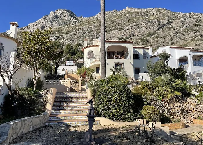 Belvilla By Oyo Villa Antonio Alto 4 Pax