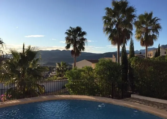 One Bed Apartment Overlooking Jalon Valley, Costa Blanca