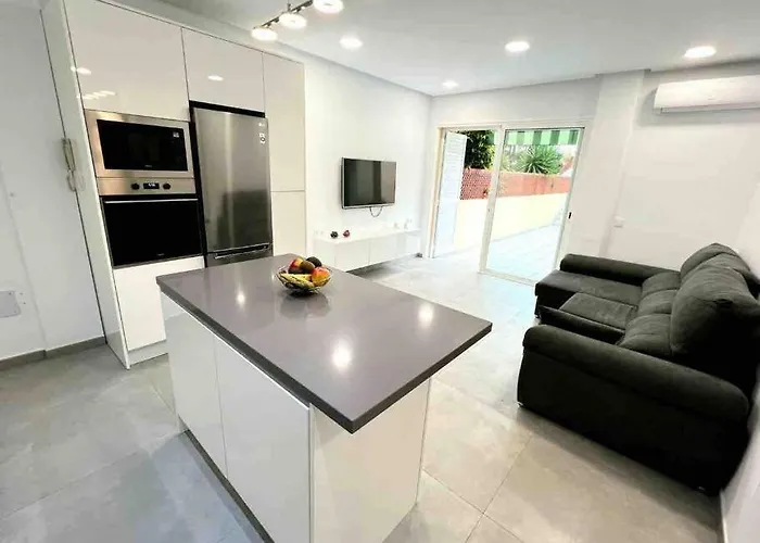 Precioso Apartamento Con Piscina A 50M De La Playa