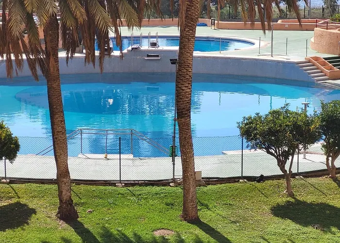 Tres Bel Appartement Avec Piscine