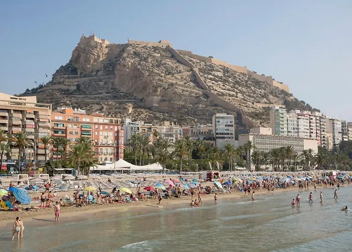 53-Piso en Alicante para 8 personas