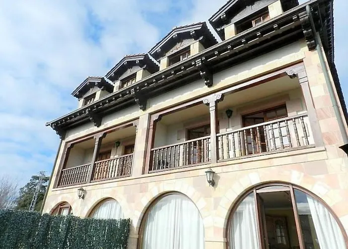 Chalet Adosado La Romerona