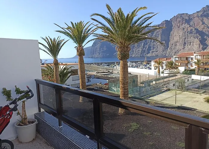 Los Gigantes holiday