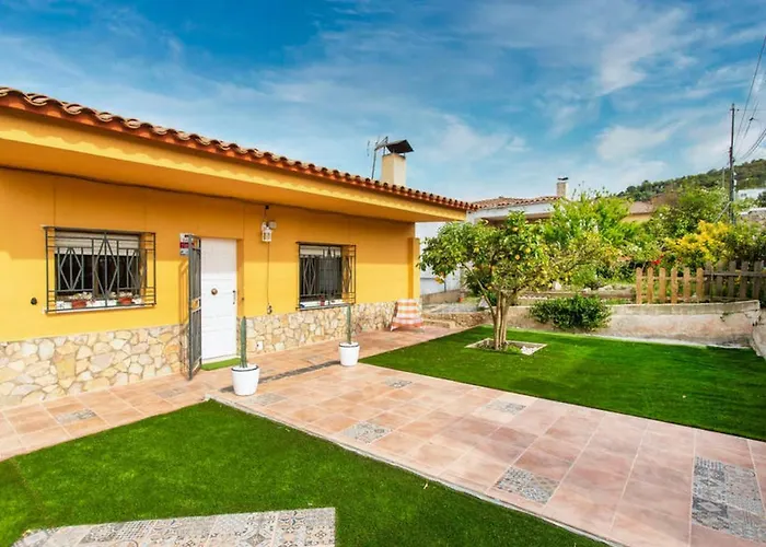VILLA BLANCA 10 minutos de la Playa Costa brava
