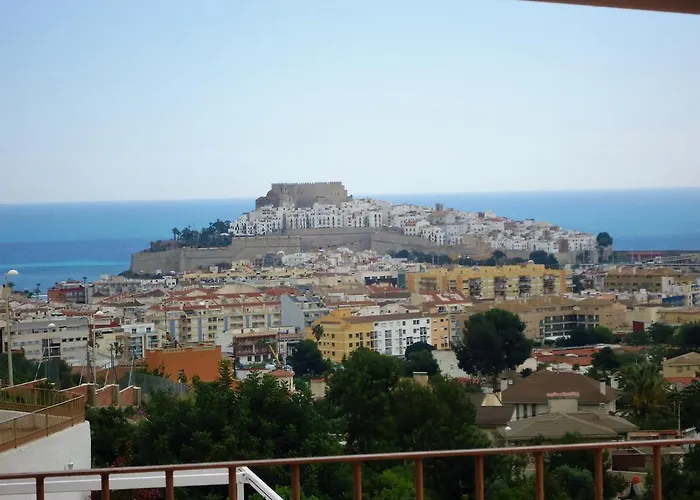 Arenos Village