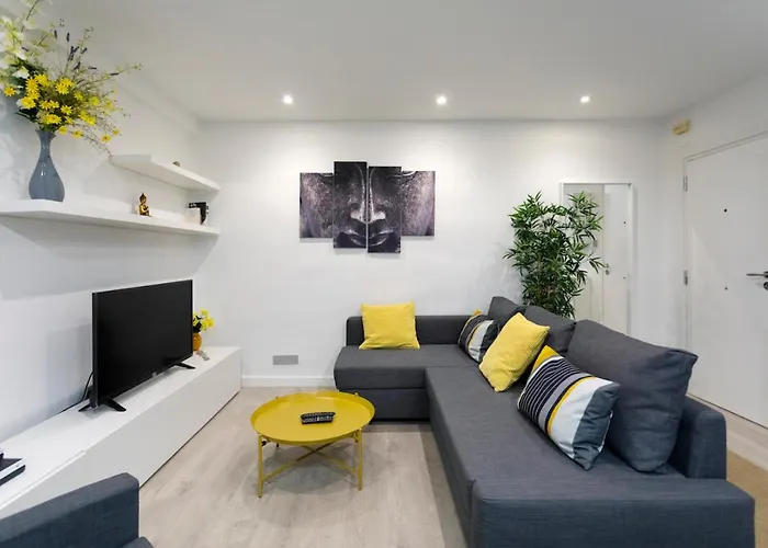 New Apartment In The Neighborhood Of Amara.