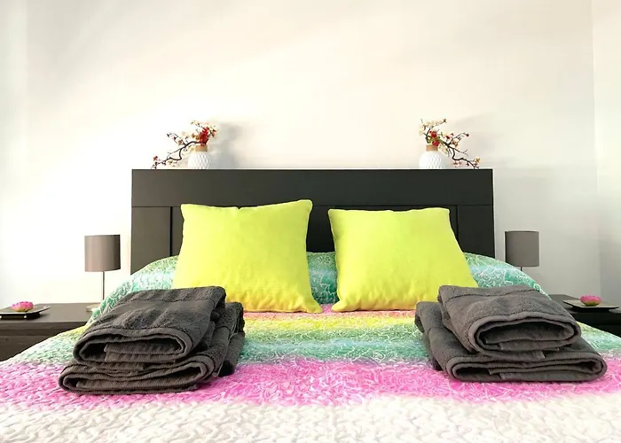 Apartamento Vialia / Estacion de Autobus / Centro