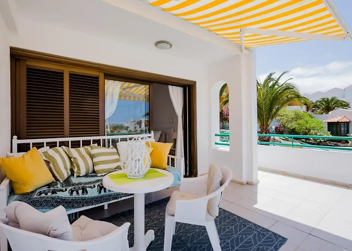 Las Carabelas 8, Next To The Sea And All Amenities
