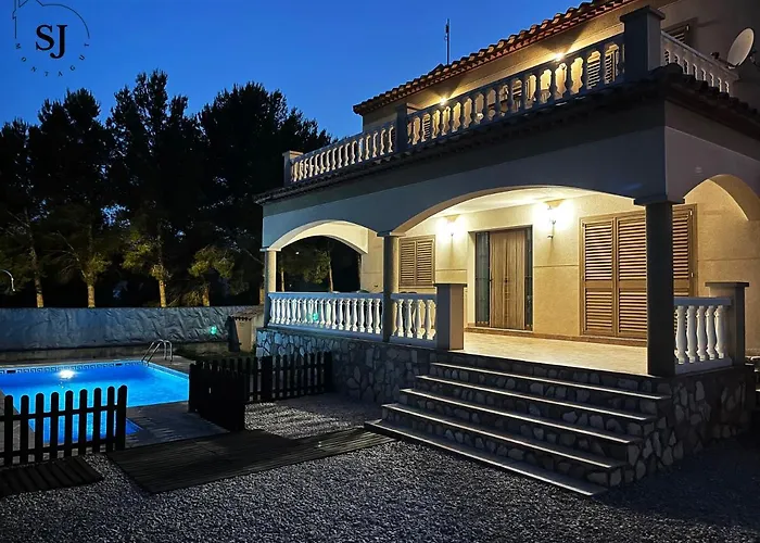 Chalet Con Piscina