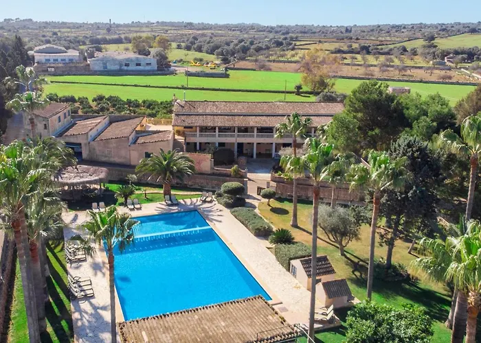 Apartment Finca Can Corritx - Muo125 By Interhome