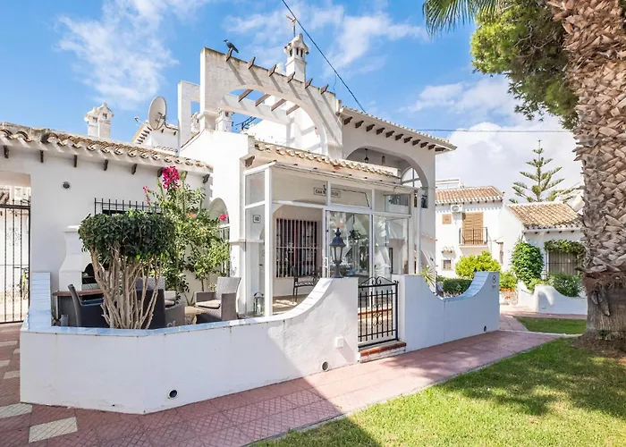 Amazing Home In Torrevieja With Kitchen