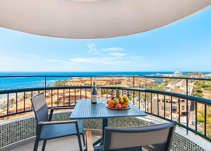 Modern Ocean View Apartment Ph12