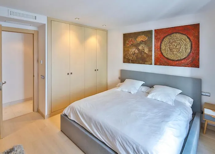 306 -Luxury Selection- Puerto Banus Marbella Front Line Penthouse