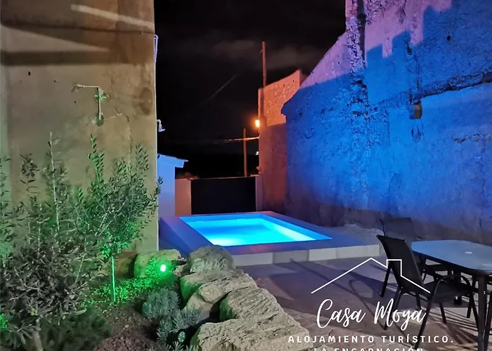 Casa Moya-La Encarnacion