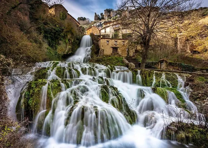 El Salto del Agua Auténtico El Molino de la Cascada Orbaneja