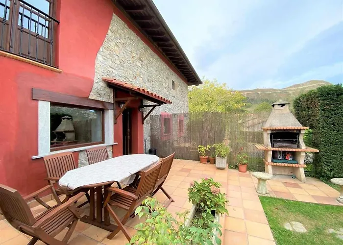 La Casina De Orfeo En Cuenco Cangas De Onis