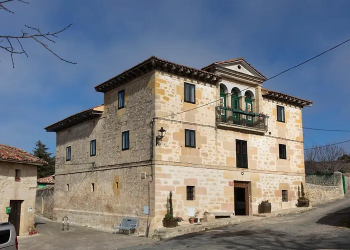 Casona Indiana De Ayuelas