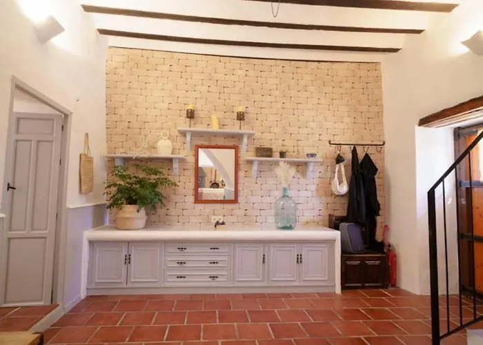Casa Rural Con Jacuzzi Y Chimenea En Paraje Unico - La Casa Del Pino