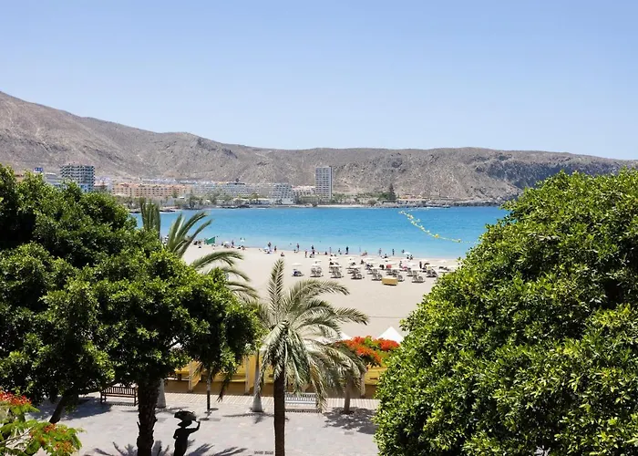 Classbnb - Seafront Studio With Beach View In The Center Of Los Cristianos