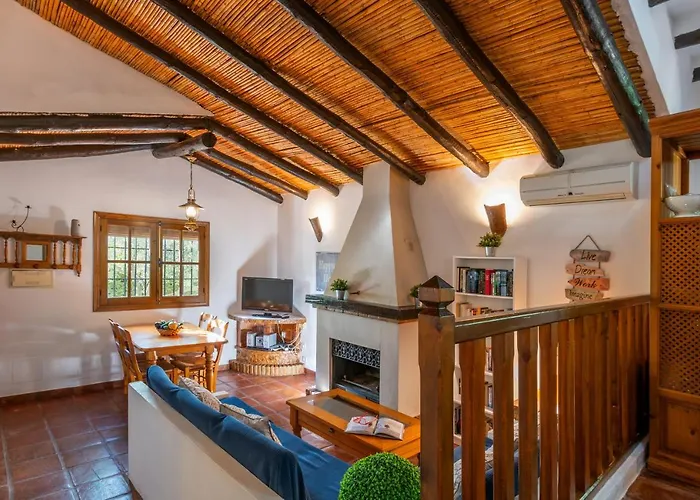 El Chorro Villas Casa Buganvilla