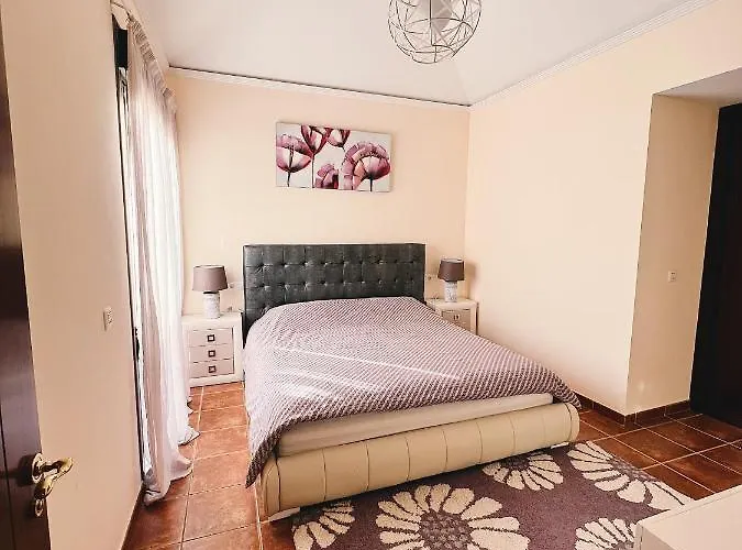 Bungalow With 2 Bedrooms, Playa La Tejita
