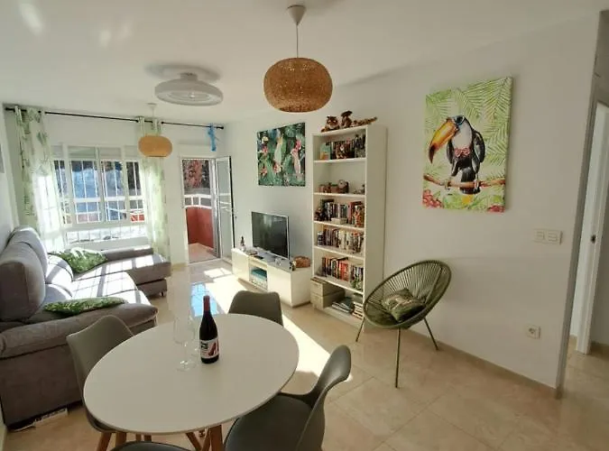 Ground Floor Apartment With Pool In Muchavista