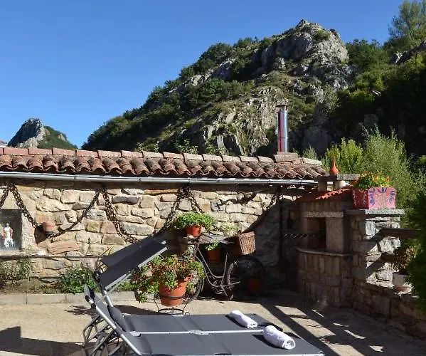 La Cuadra