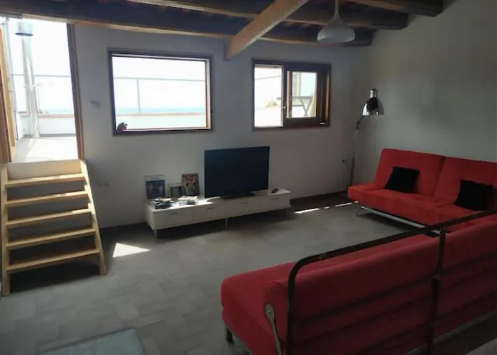 Apartamento Cerca De Tren, Playa Y Barcelona