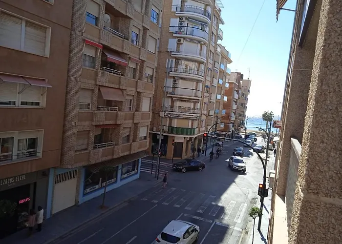 Carla24, Avenida Principal