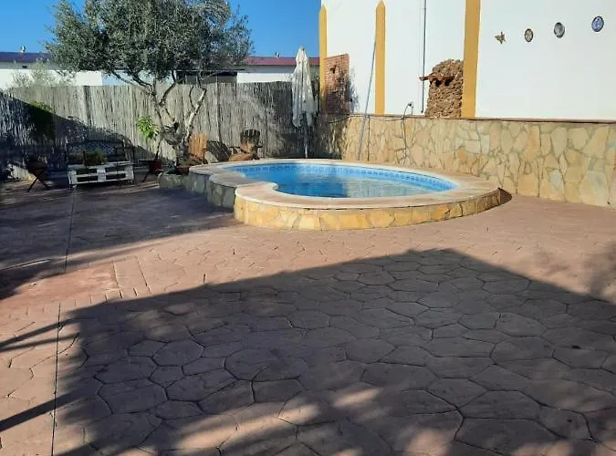 Cortijo Los Dolmenes