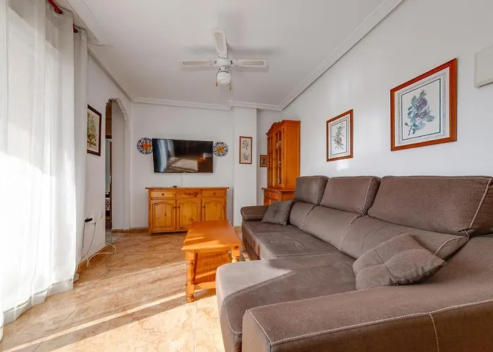 Apartment Ramon Gallud 204