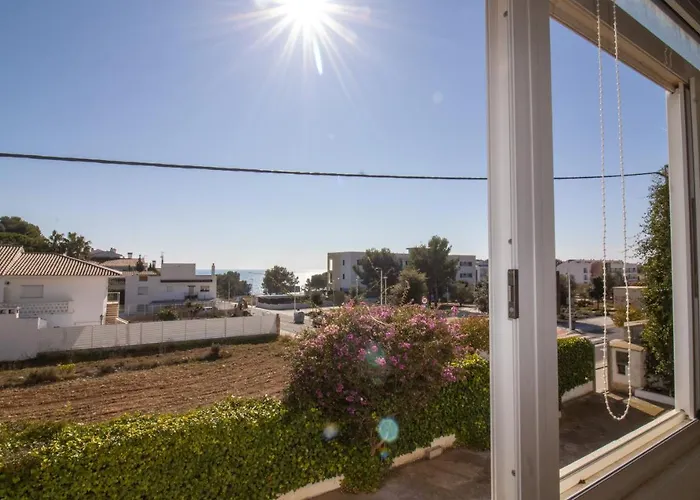 APARTAMENTOS LOS CABALLOS CON WIFI Y PARKING Albert Villas