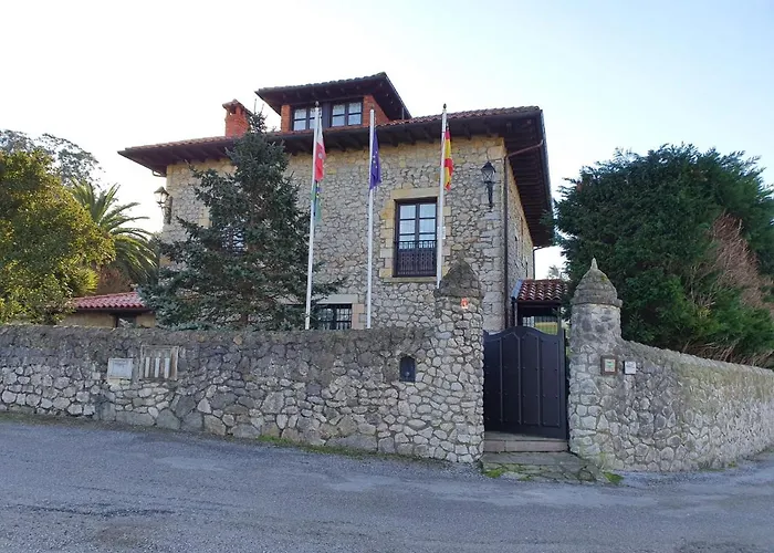 Posada San Tirso