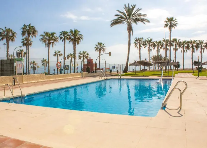 Aloha Playa Apartment With Ocean Views And Pools