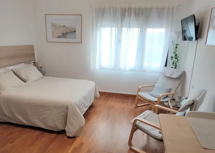 LOFT MONTECERRAO H GARAJE Y WiFi GRATIS