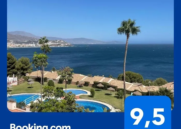 Luxury Penthouse: The Beacon At Punta De La Mona