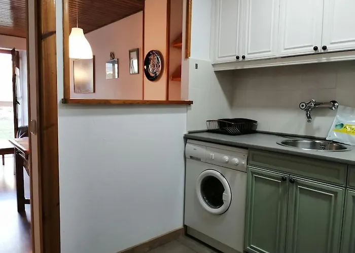 Apartamento Planta Baja Con Jardin Isard 3