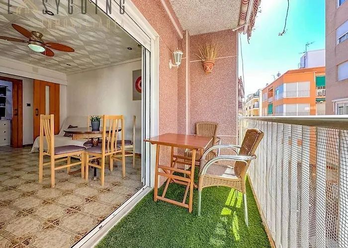 Bright Apartment In The Centre