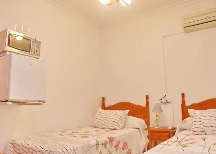 Habitacion Calle Ancha 02