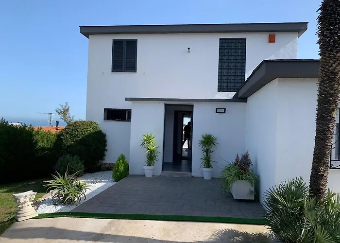 Chalet Jamaica 2