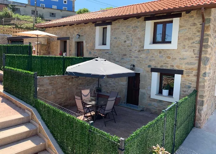 Casa Rural Vivienda Vacacional L\'Curuxa Complejo Caleacabo