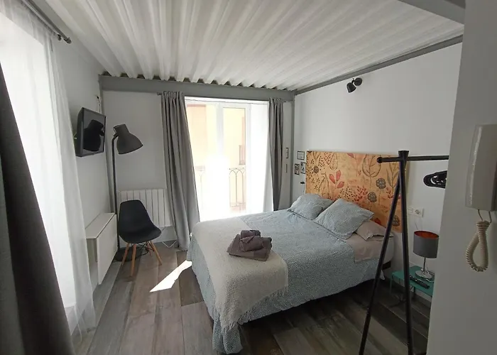 Estudio Con Encanto En Casco Antiguo De Burgos P2